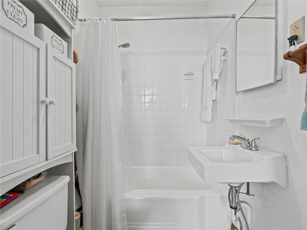 110-114 E Broadway Avenue Property Photo 48
