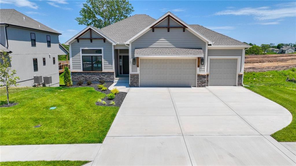 10511 N Liberty Street Property Photo 1