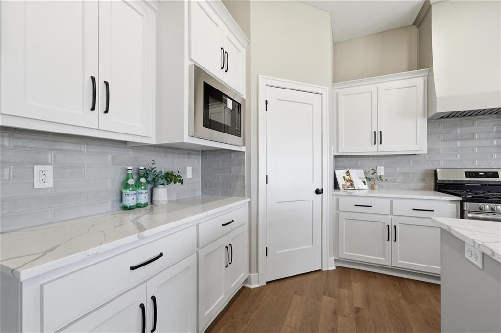10419 N Liberty Street Property Photo 23