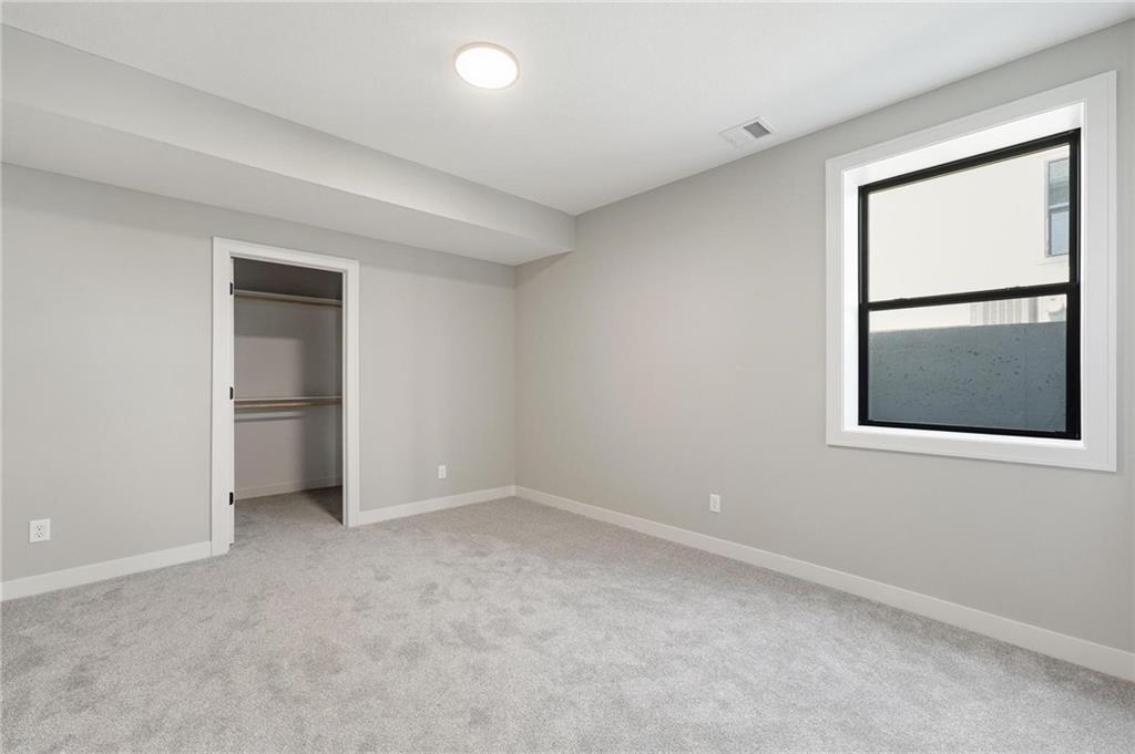 10419 N Liberty Street Property Photo 39
