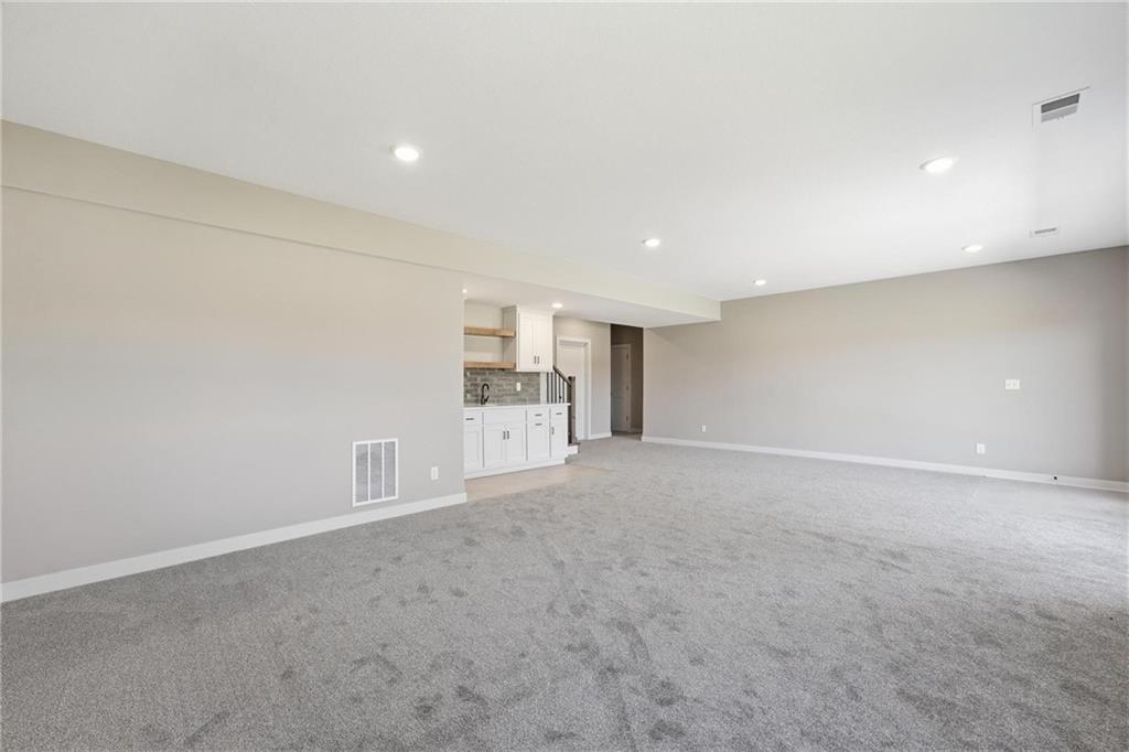 10419 N Liberty Street Property Photo 45