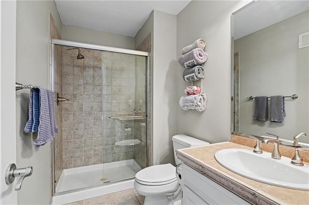 7206 Noland Road Property Photo 35