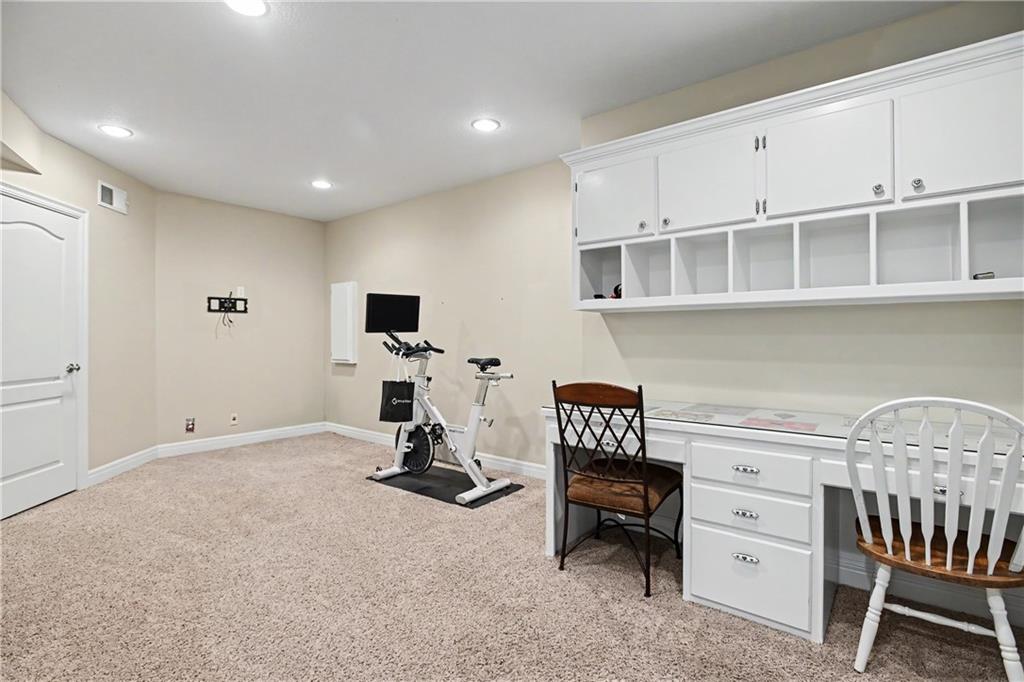 7206 Noland Road Property Photo 43