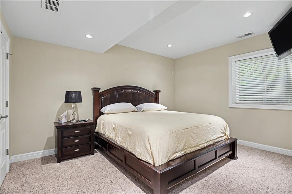 7206 Noland Road Property Photo 44