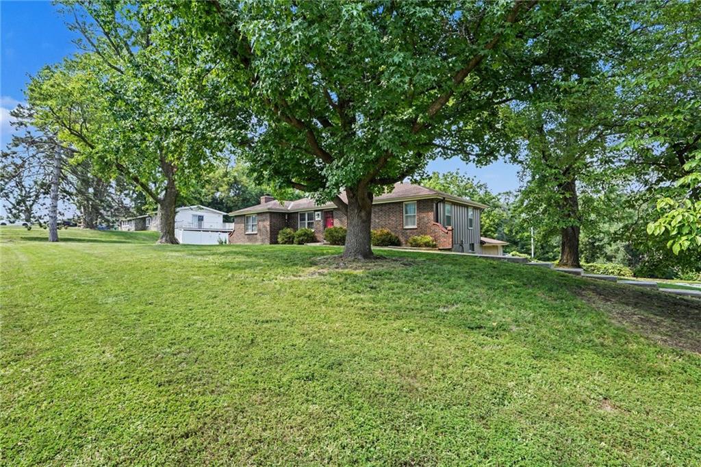 6412 County Line Road Property Photo 22