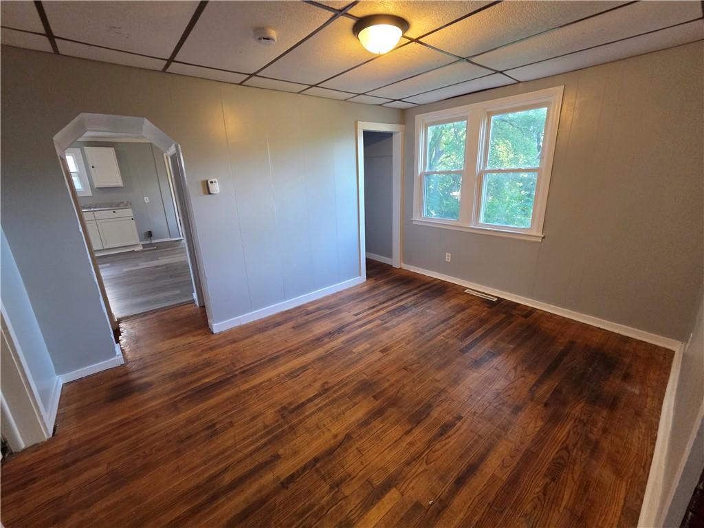 2425 S 15th Street Property Photo 3