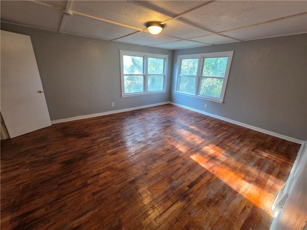 2425 S 15th Street Property Photo 8