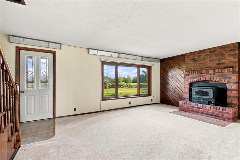 23061 Hatchell Road Property Photo 3