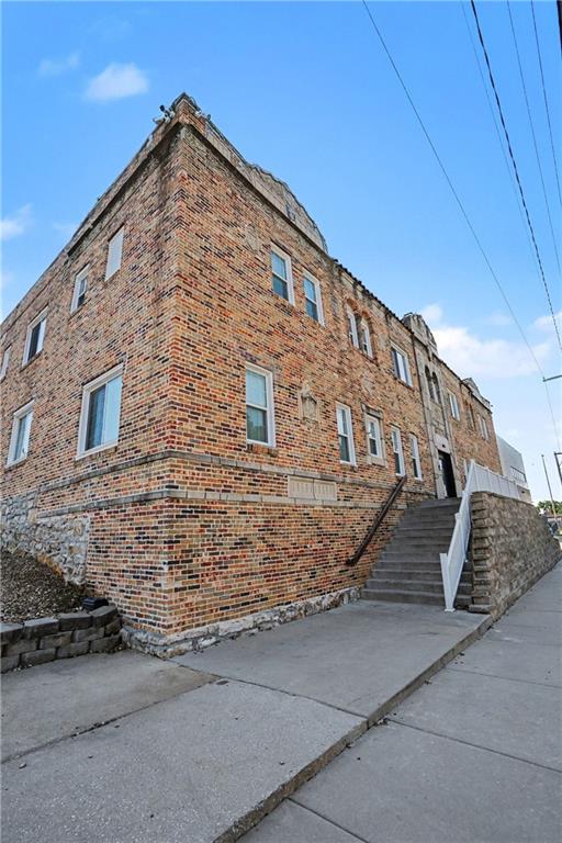 3035 Harrison Street Property Photo 3