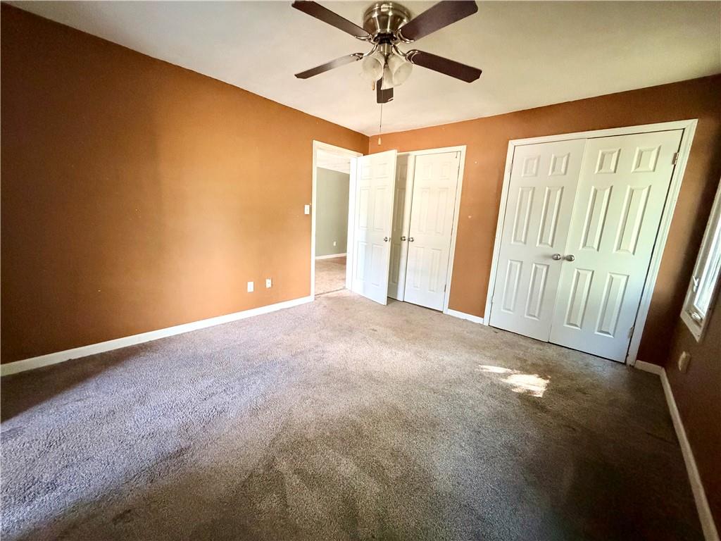 923 E Walnut Street Property Photo 15