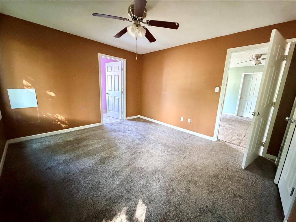 923 E Walnut Street Property Photo 16