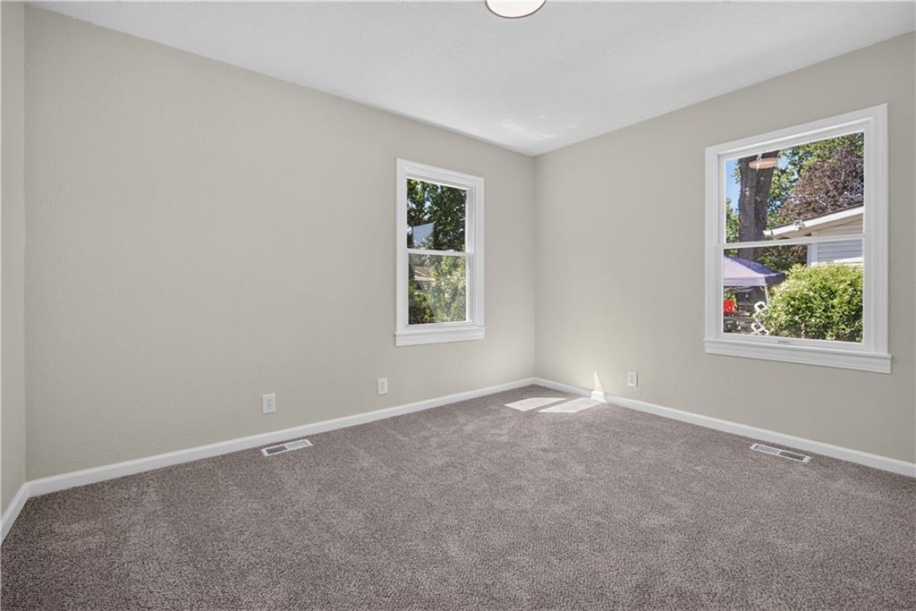 18513 E 5th Terr N Street Property Photo 23