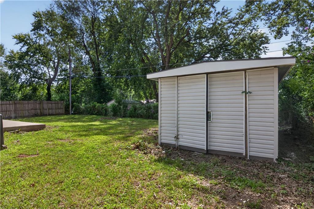 18513 E 5th Terr N Street Property Photo 37