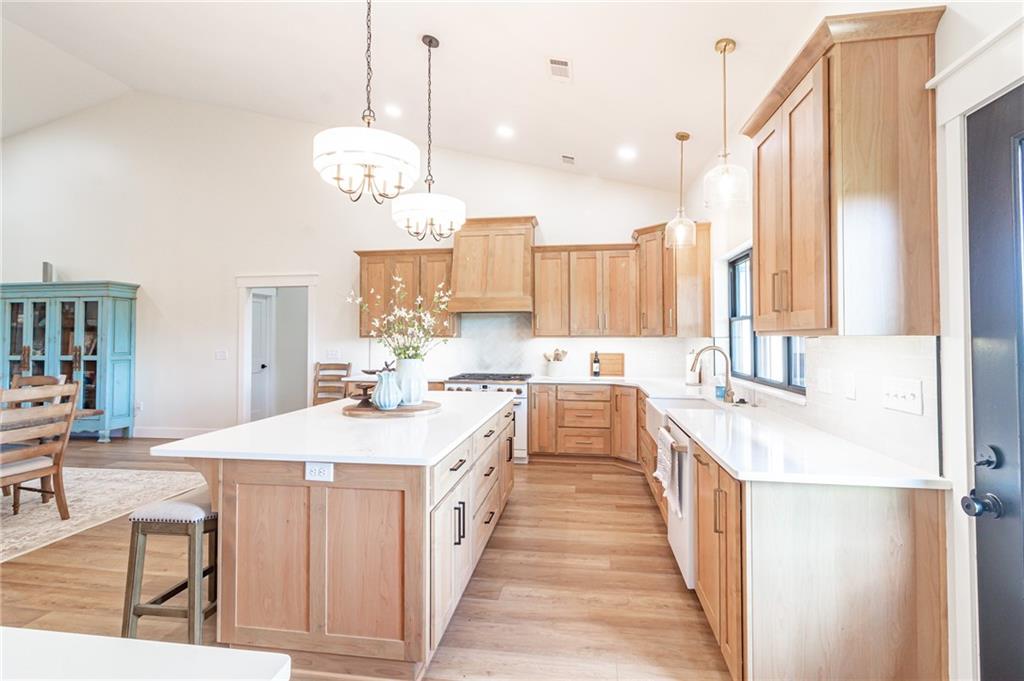 4674 Nw B Highway Property Photo 12
