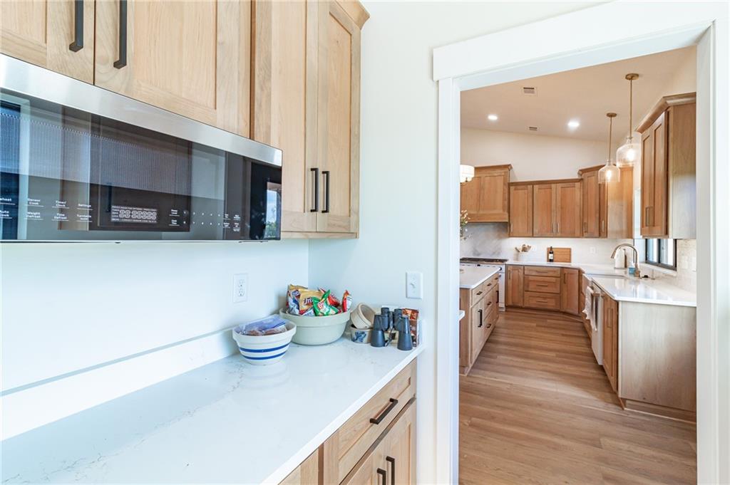4674 Nw B Highway Property Photo 15