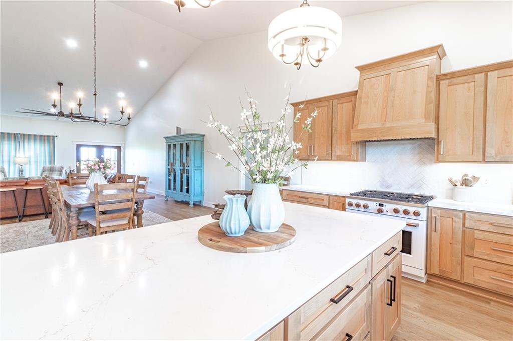 4674 Nw B Highway Property Photo 19