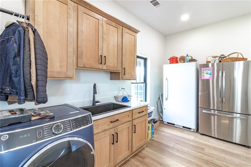 4674 Nw B Highway Property Photo 35
