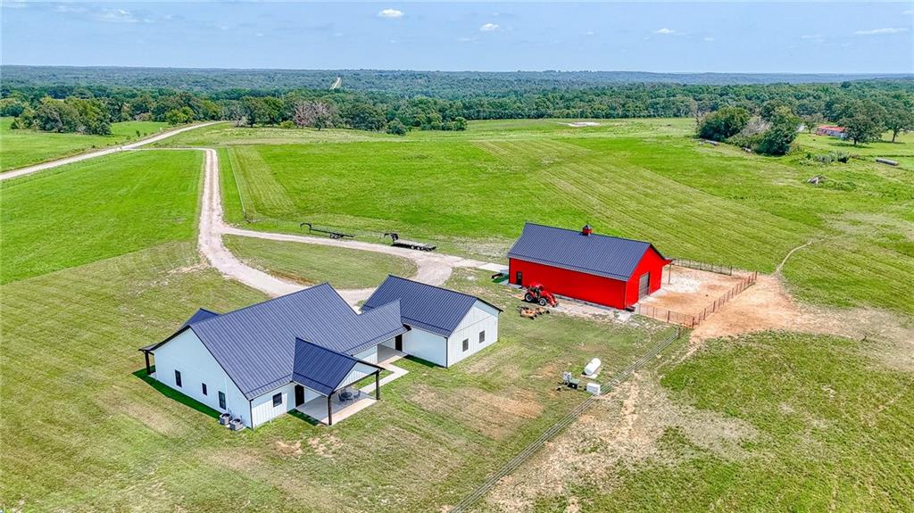 4674 Nw B Highway Property Photo 45