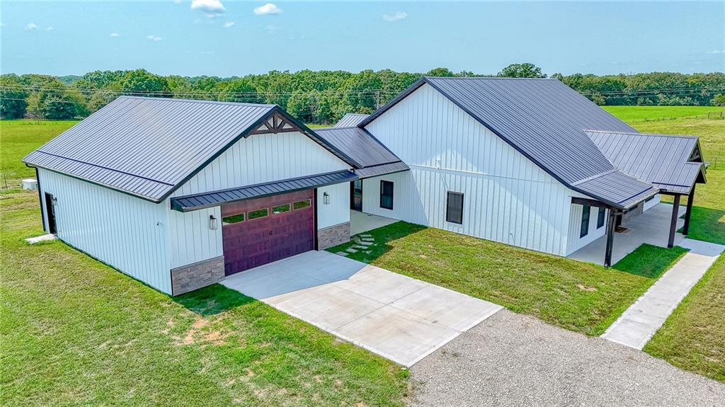 4674 Nw B Highway Property Photo 50