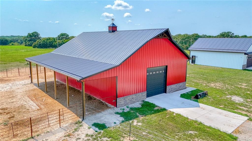 4674 Nw B Highway Property Photo 54