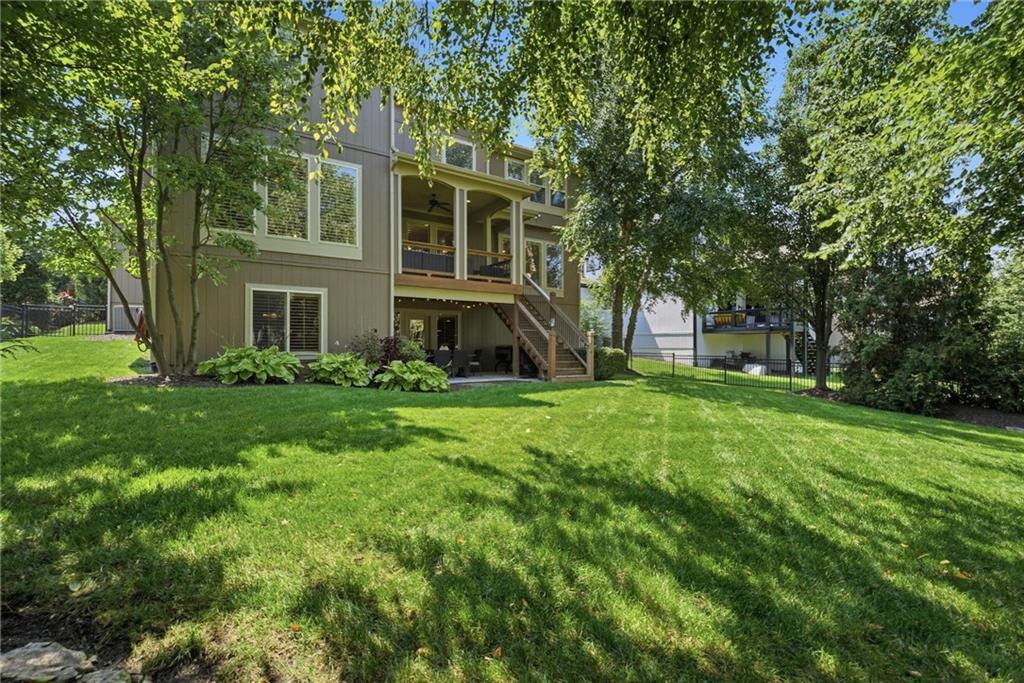 9404 W 163rd Place Property Photo 81