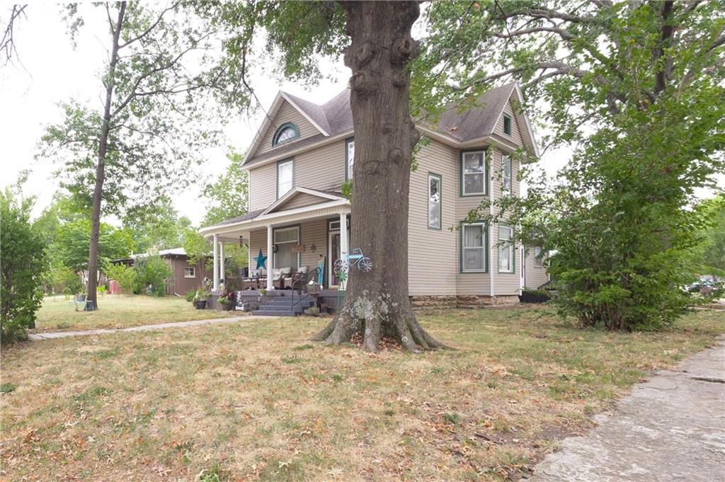 825 Main Street Property Photo 2