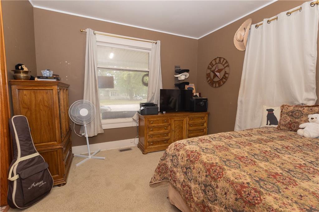 825 Main Street Property Photo 11