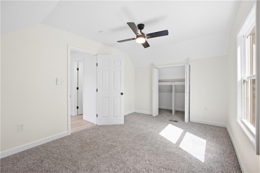 1333 Haskell Avenue Property Photo 8