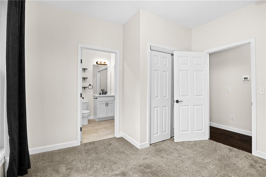 3207 Scott Street Property Photo 10
