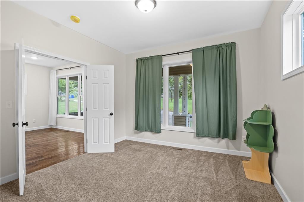 3207 Scott Street Property Photo 14