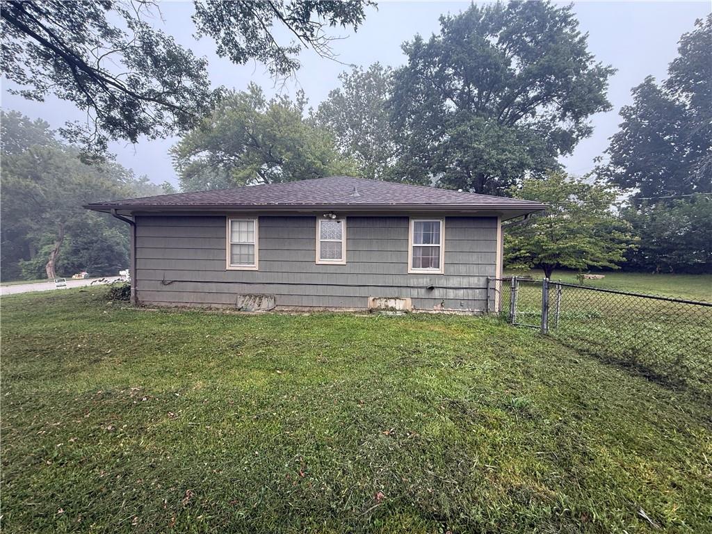 7020 Verde Drive Property Photo 4