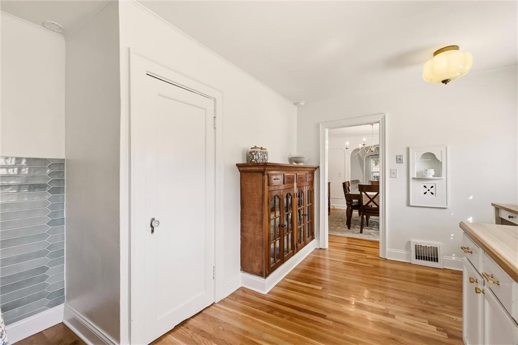 405 E Gregory Boulevard Property Photo 12