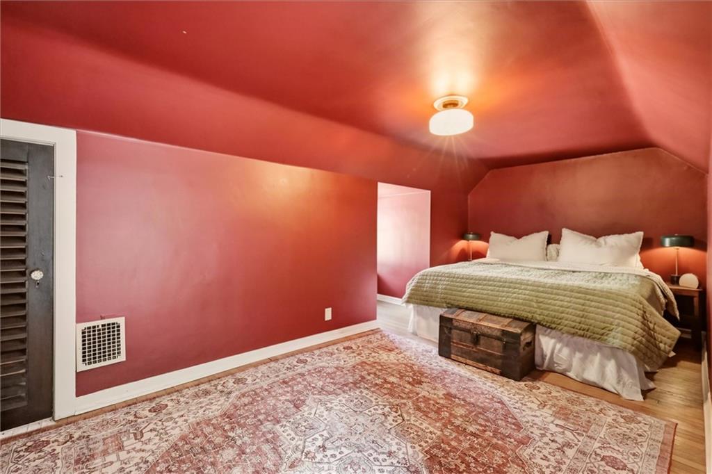 405 E Gregory Boulevard Property Photo 21