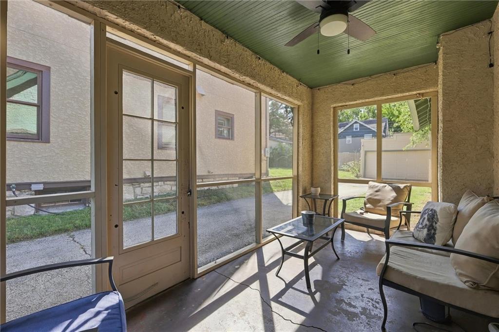 405 E Gregory Boulevard Property Photo 36
