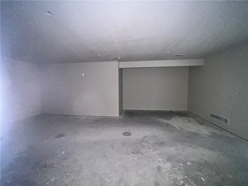16367 Baxter Street Property Photo 29