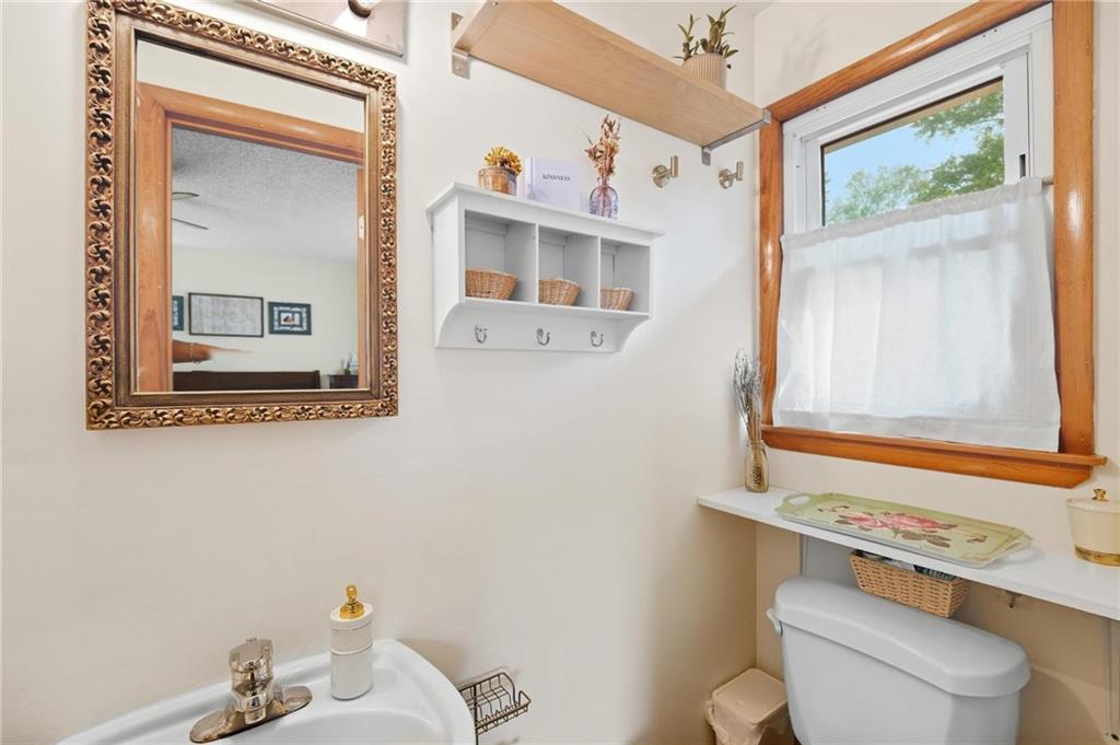 11811 E 53 Street Property Photo 19