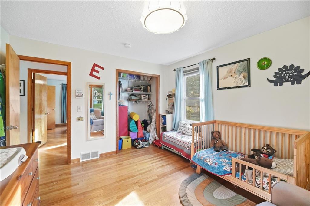 11811 E 53 Street Property Photo 21