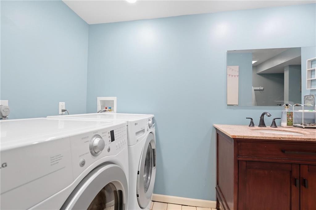 11811 E 53 Street Property Photo 29