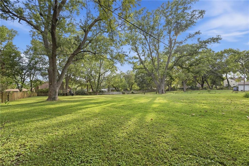11811 E 53 Street Property Photo 36