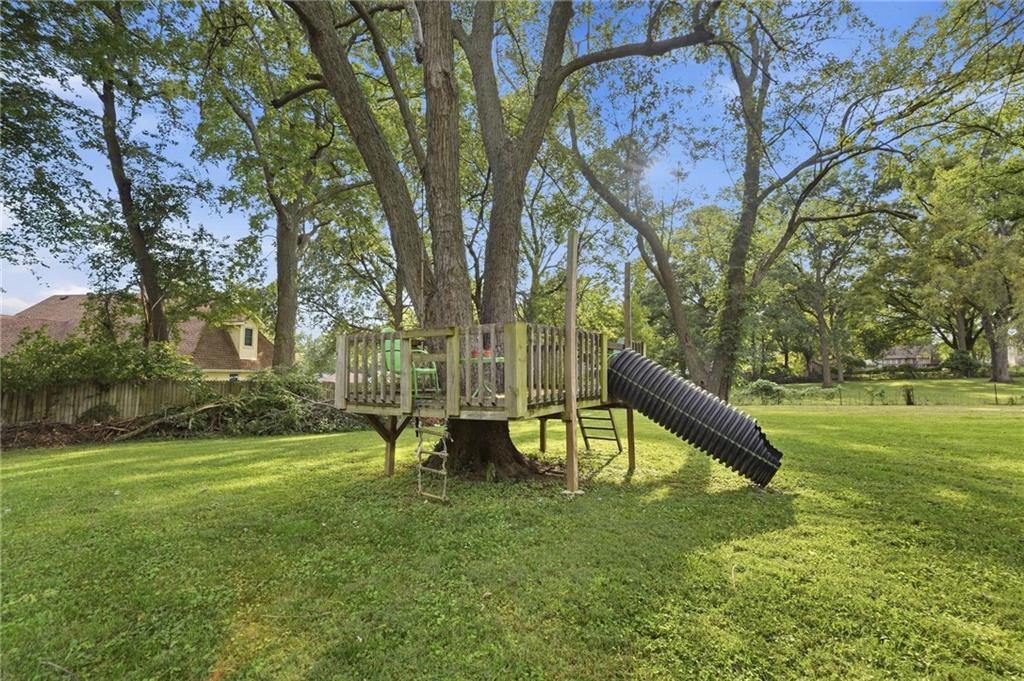 11811 E 53 Street Property Photo 43