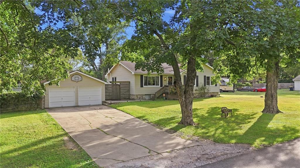 11811 E 53 Street Property Photo 46