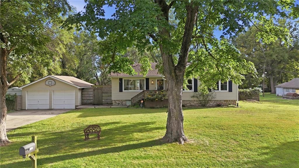 11811 E 53 Street Property Photo 47