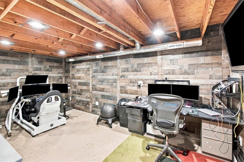702 2nd Avenue Property Photo 25