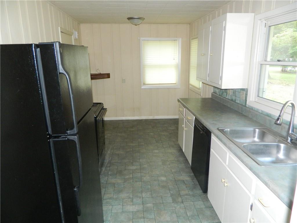 2105 Haskell Avenue Property Photo 4
