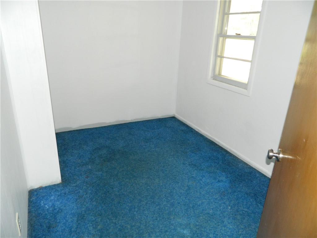 2105 Haskell Avenue Property Photo 8