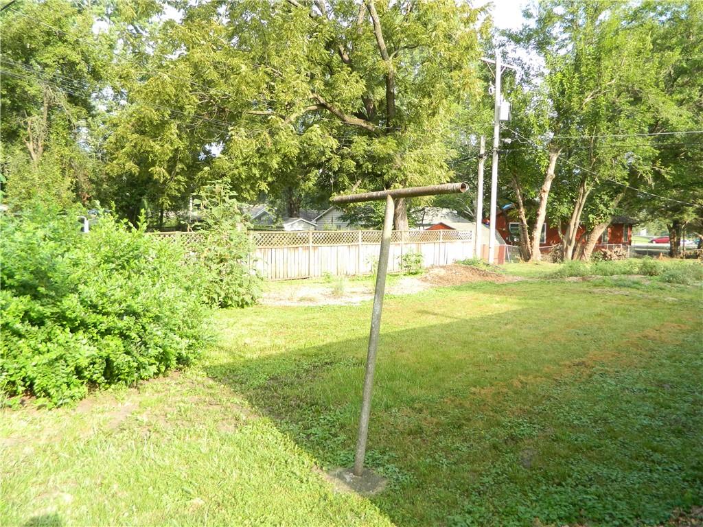 2105 Haskell Avenue Property Photo 10