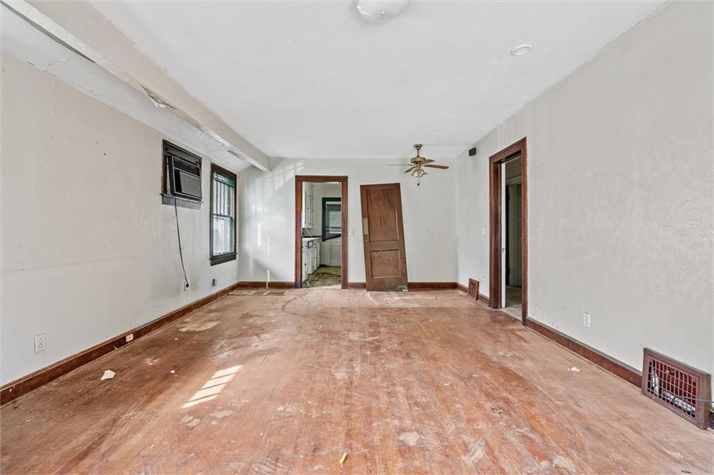 532 Blue Ridge Boulevard Property Photo 5