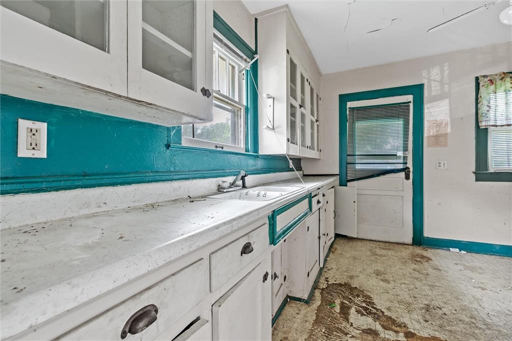 532 Blue Ridge Boulevard Property Photo 7
