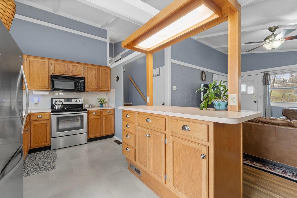 5613 N Euclid Avenue Property Photo 8