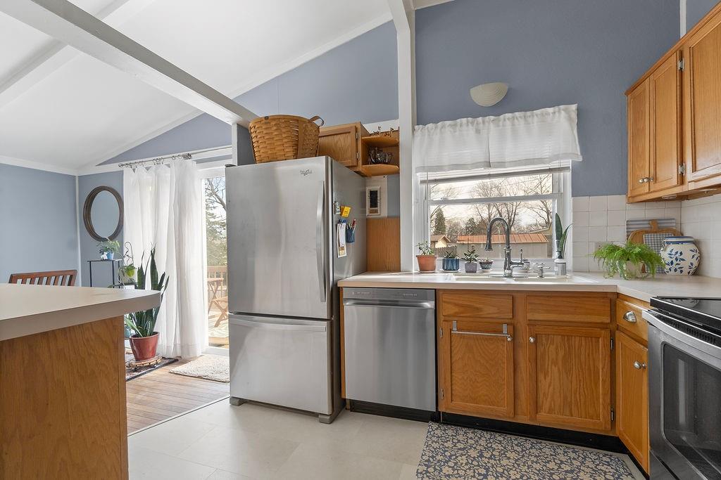 5613 N Euclid Avenue Property Photo 9
